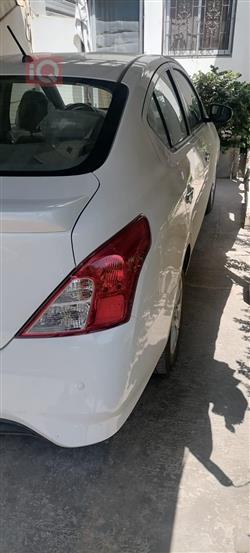 نيسان صني